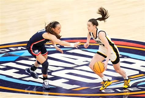 UConn vs. Iowa (Apr 5, 2024) Live Score .